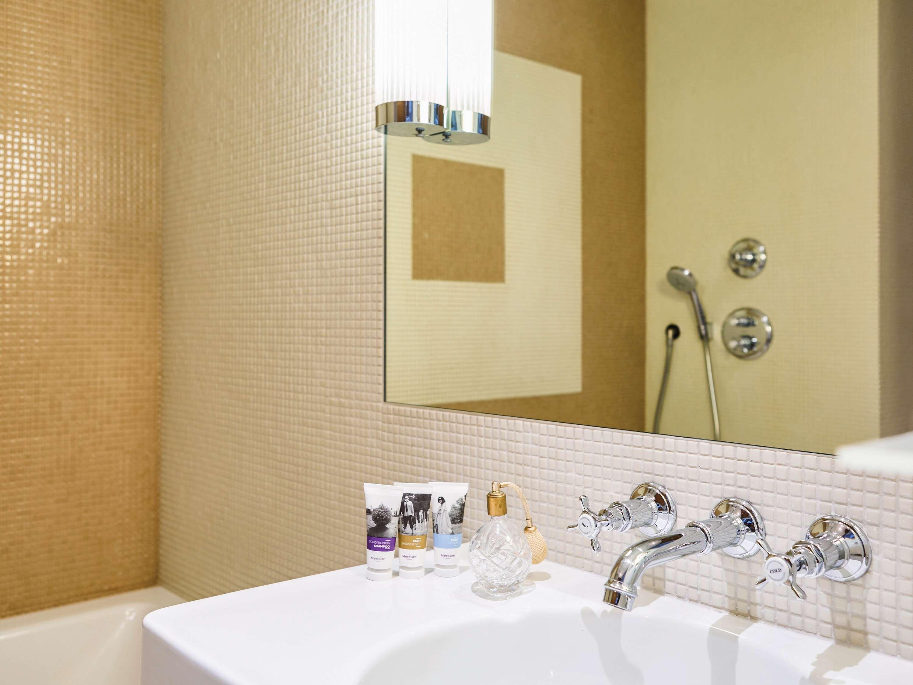 Hotel Mercure Leeds Centre 4*
