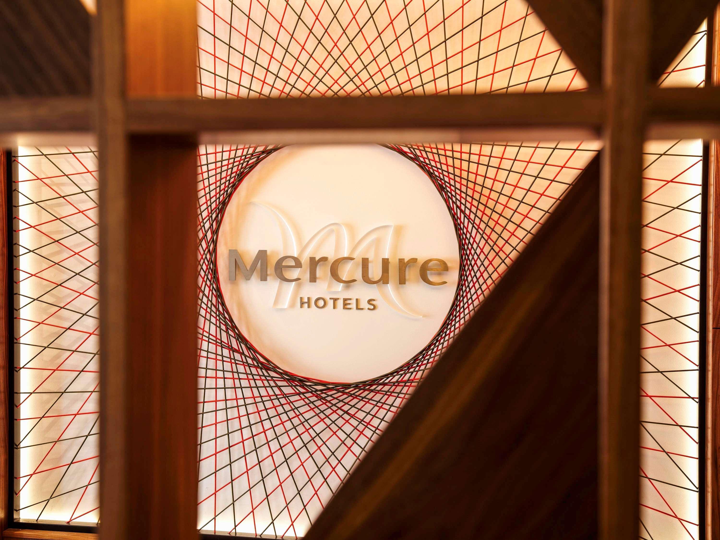 Mercure Leeds Centre Hotel 4*